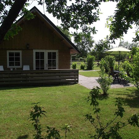 Vakantiehuisjes Landgoed Sonneborghe Kollumerzwaag Dış mekan fotoğraf