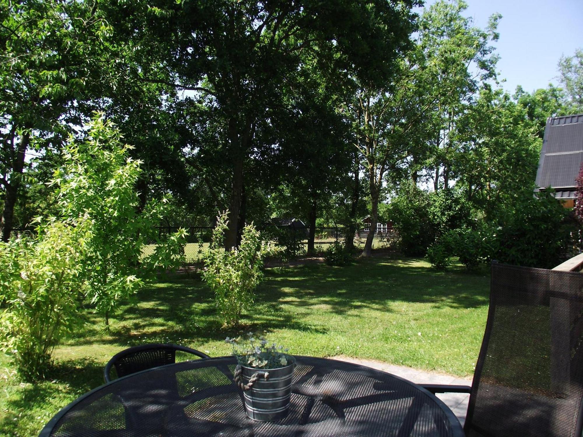 Vakantiehuisjes Landgoed Sonneborghe Kollumerzwaag Dış mekan fotoğraf