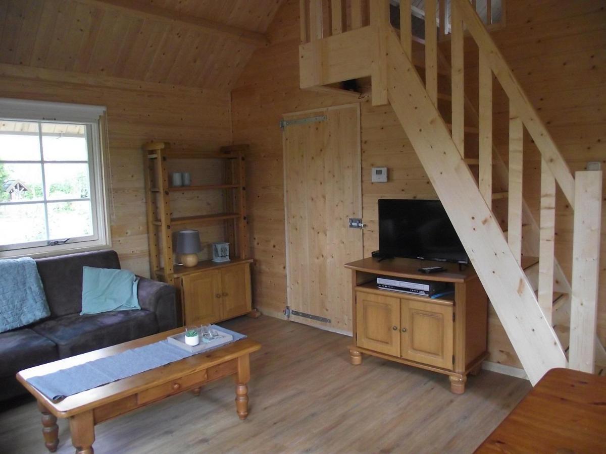 Vakantiehuisjes Landgoed Sonneborghe Kollumerzwaag Dış mekan fotoğraf
