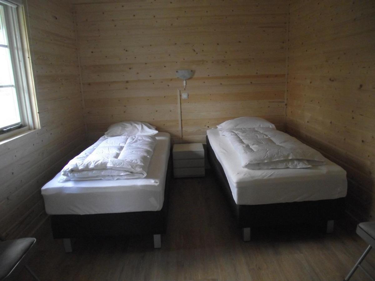 Vakantiehuisjes Landgoed Sonneborghe Kollumerzwaag Dış mekan fotoğraf